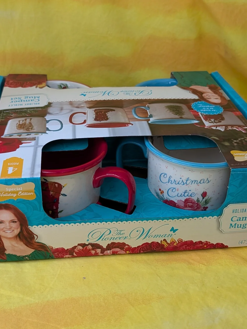 The Pioneer Woman Holiday Medley Camper Mug Set - Red & Blue